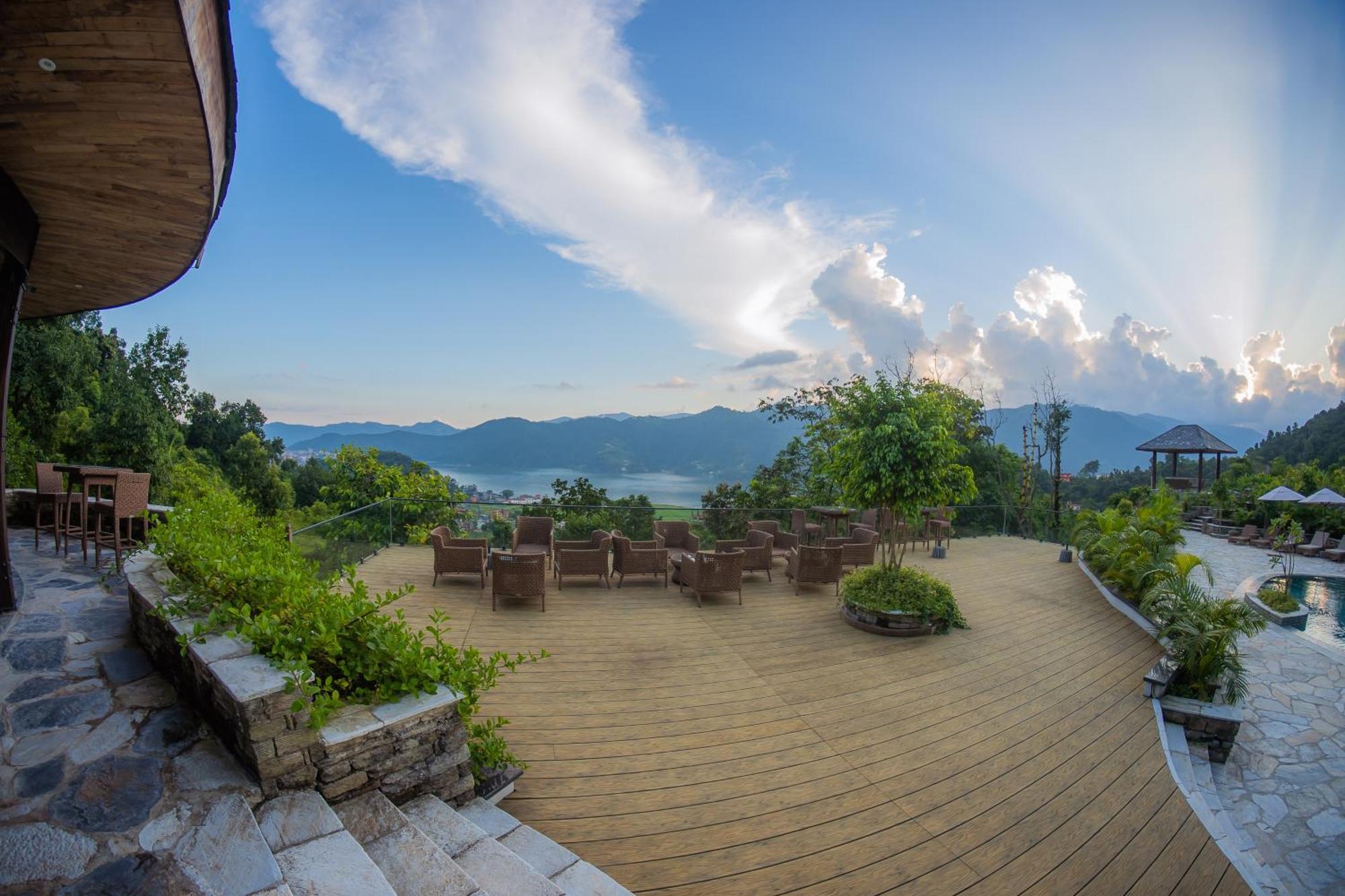 Dorje'S Resort And Spa Pokhara Eksteriør billede